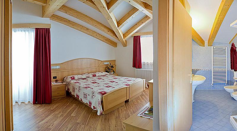 Hotel Miramonti Виго ди Фаса Екстериор снимка