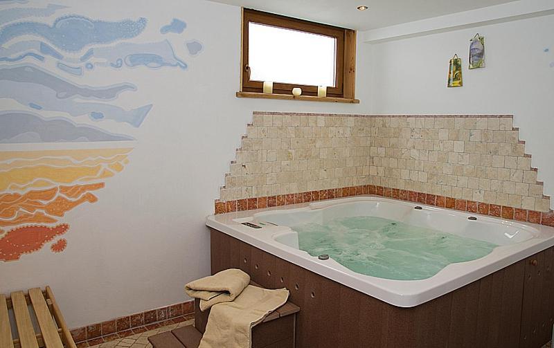 Hotel Miramonti Виго ди Фаса Екстериор снимка