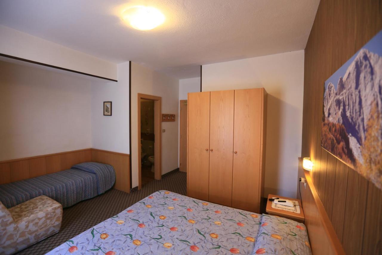 Hotel Miramonti Виго ди Фаса Екстериор снимка