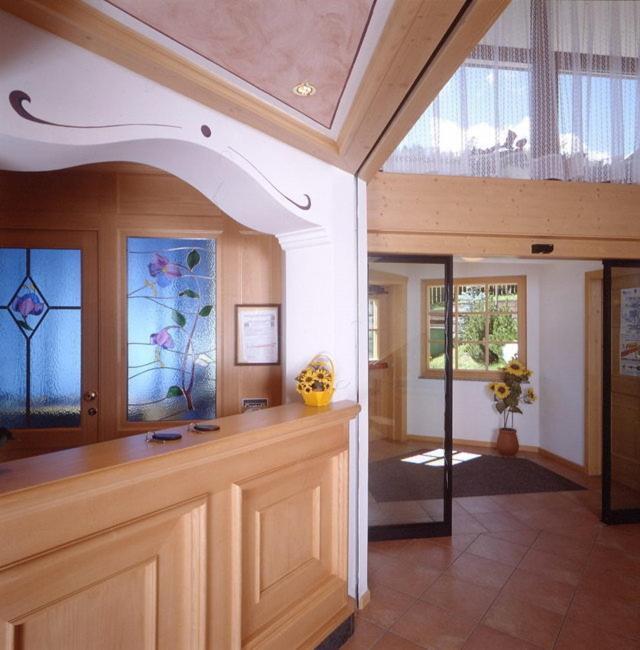 Hotel Miramonti Виго ди Фаса Екстериор снимка