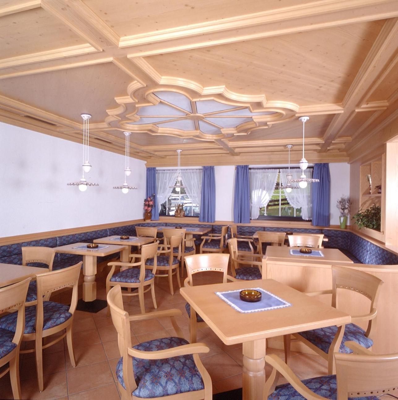 Hotel Miramonti Виго ди Фаса Екстериор снимка